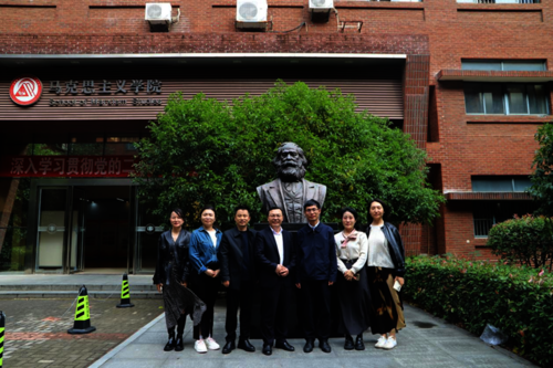 日本色情片要闻
5